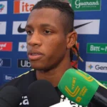 Danilo projeta novo ciclo na Seleção Brasileira e pede paciência aos torcedores
