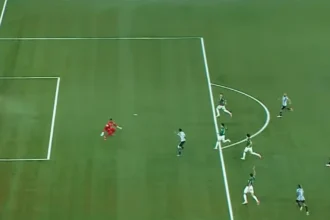 Denilson analisa lance perdido por Lucas Villalba em empate do Botafogo