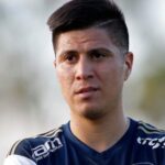 Depressão e superação na trajetória do atacante Jonatan Cristaldo