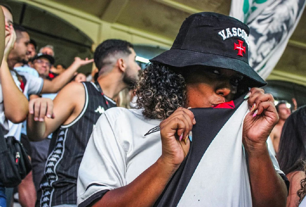 Deputada questiona exclusão do Vasco no Maracanã e exige transparência