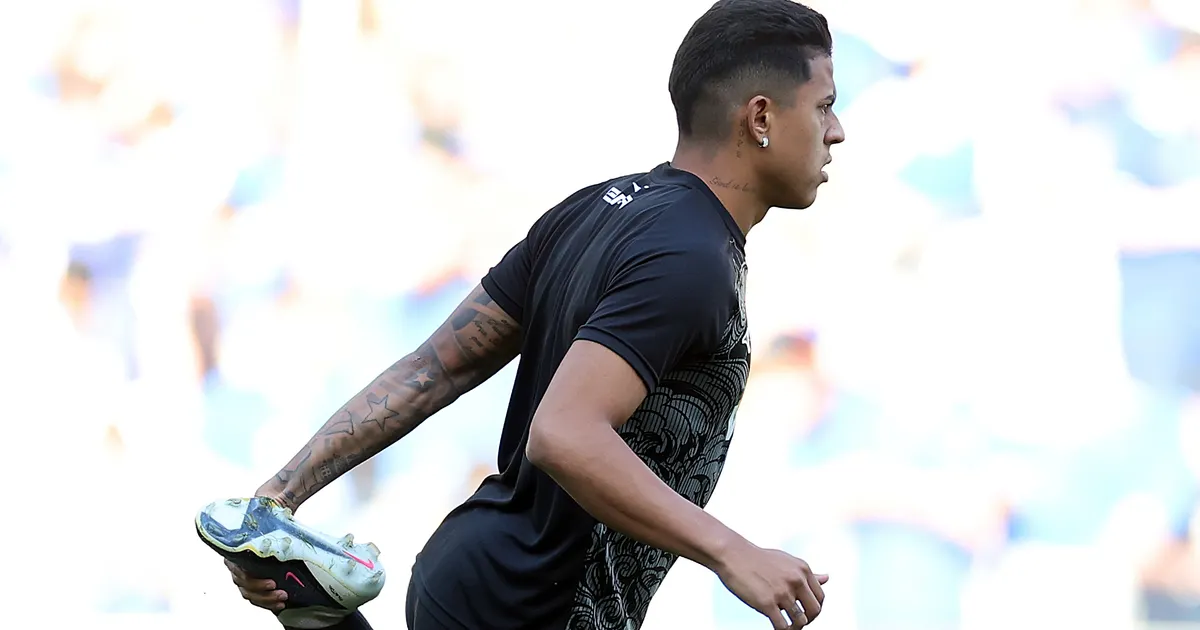 Dínamo Moscou rompe silêncio sobre negociações frustradas com Botafogo e Flamengo