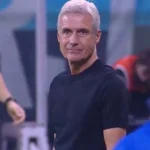 Diretoria do Botafogo veta volta de Luís Castro após saída do treinador do comando do Grêmio