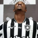 Domingos Andrade busca espaço no Botafogo sob o comando de Tite