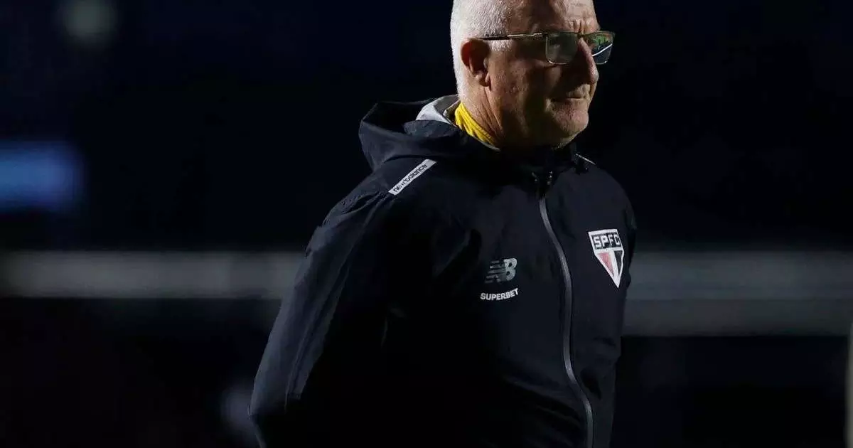 Dorival Júnior aponta evolução tática e mental do São Paulo após vitória
