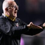 Dorival Júnior aponta falta de regularidade do São Paulo no Campeonato Brasileiro