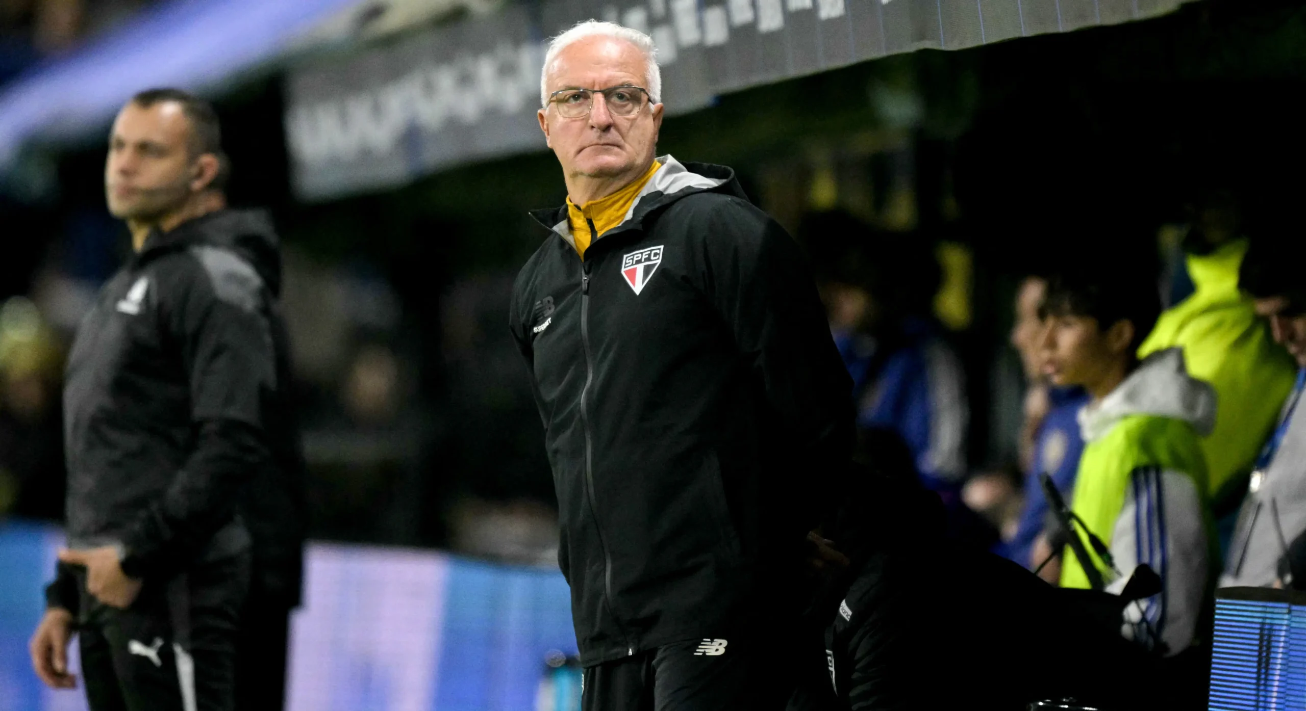 Dorival Júnior projeta virada do São Paulo na Sul-americana após revés em Buenos Aires