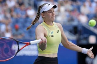 Elena Rybakina alcança o topo do ranking mundial após virada histórica no US Open