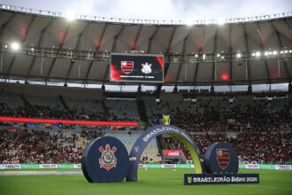 Empate sem gols marca o primeiro tempo entre Flamengo e Corinthians