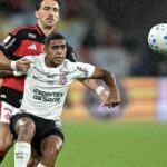 Fatal Model oferece R$ 120 milhões ao Corinthians e busca acordo com Flamengo