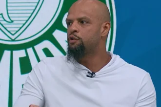 Felipe Melo defende permanência de Rodrigo Bellão no comando técnico do Botafogo