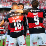 Flamengo alcança marca histórica de 100 gols na temporada de 2026