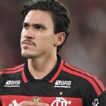 Flamengo consolida favoritismo no Brasileirão enquanto Corinthians amplia risco de queda
