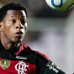 Flamengo conta com retorno de Plata para enfrentar time reserva do Corinthians