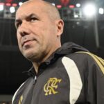 Flamengo sob críticas: Mauro Cezar aponta erros táticos e soberba contra Del Valle