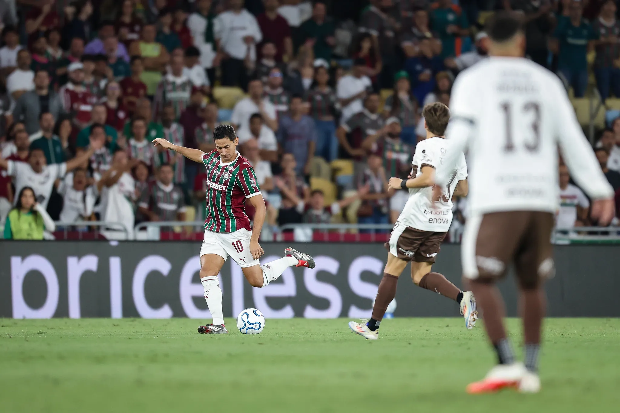 Fluminense: análise dos contratos de jogadores com futuro incerto no clube