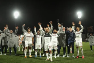 Fluminense enfrenta Palmeiras na semifinal da Libertadores em busca do bicampeonato