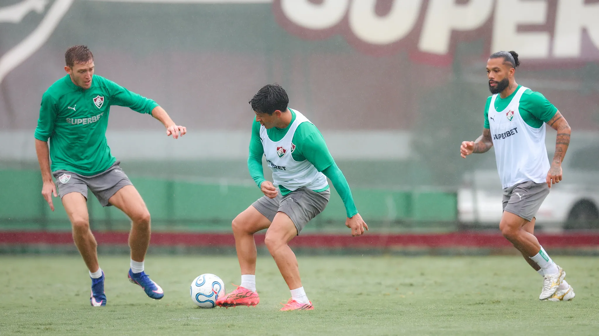 Fluminense inicia preparação no CT Carlos Castilho de olho na Libertadores