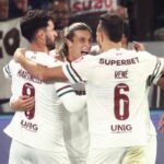 Fluminense sofre pressão na Argentina mas garante vaga com lição de competitividade na Libertadores