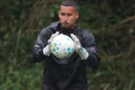 Gabriel Batista busca legado no Botafogo inspirado em ídolos como Jefferson