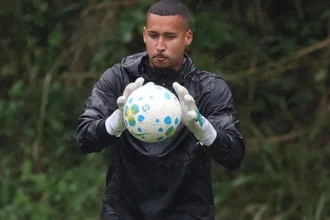 Gabriel Batista busca legado no Botafogo inspirado em ídolos como Jefferson