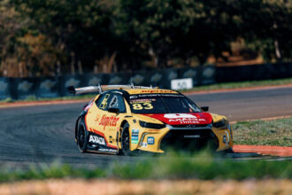 Gabriel Casagrande e Gabriel Robe conquistam a pole position na Endurance de Brasília