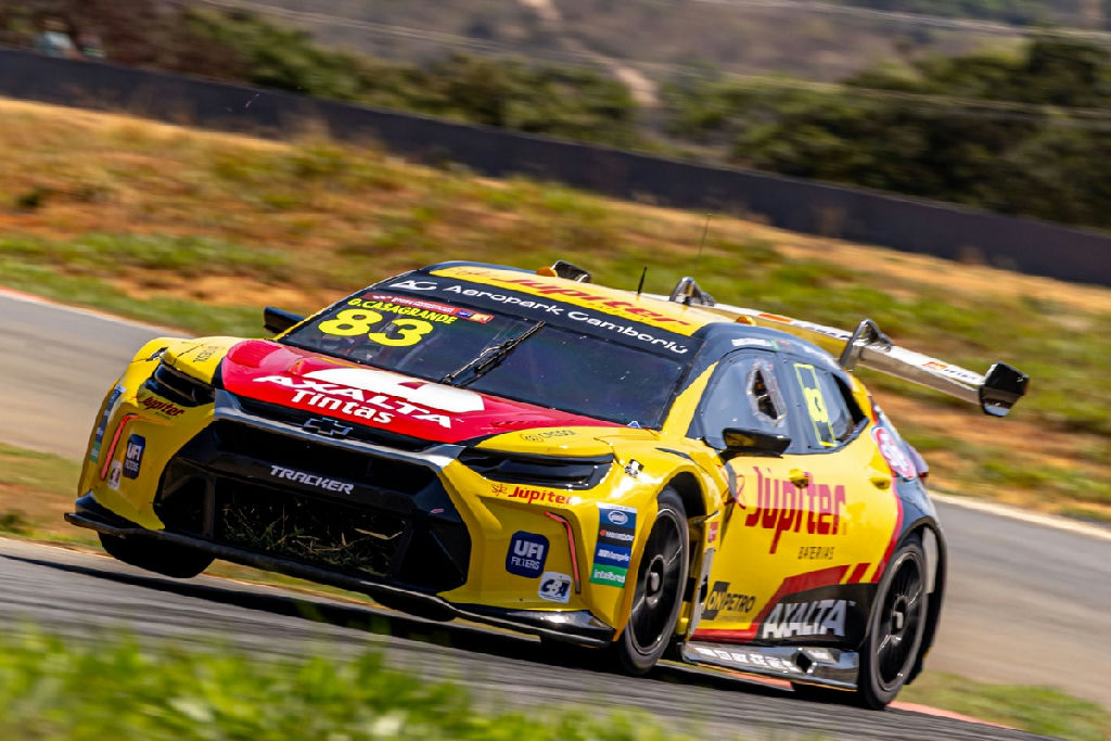 Gabriel Casagrande garante top 5 em Curvelo e foca na corrida principal da Stock Car