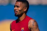 Gabriel Jesus deve estrear pelo Barcelona contra o Valencia neste domingo