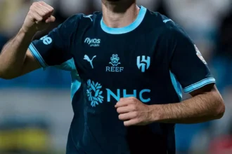 Gabriel Martinelli brilha com hat-trick em estreia avassaladora pelo Al-hilal