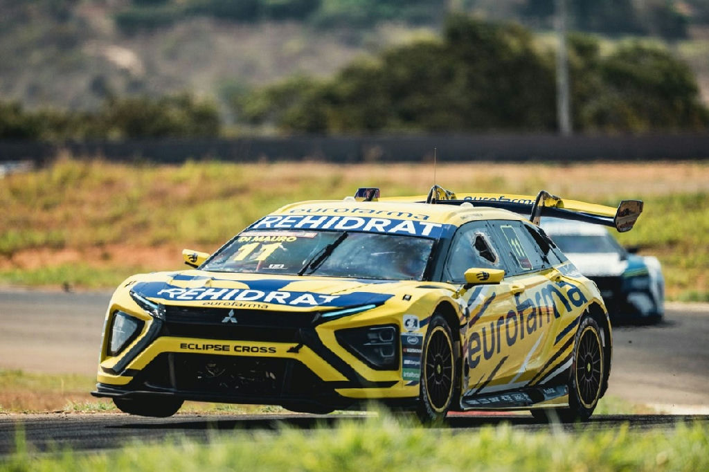 Gaetano di Mauro conquista pódio na Stock Car após punições em Curvelo