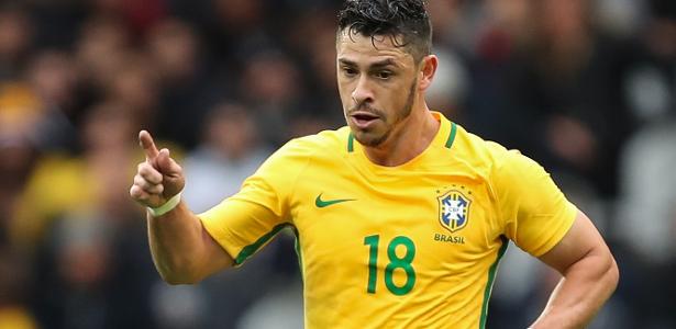 Giuliano encerra carreira no futebol profissional aos 36 anos
