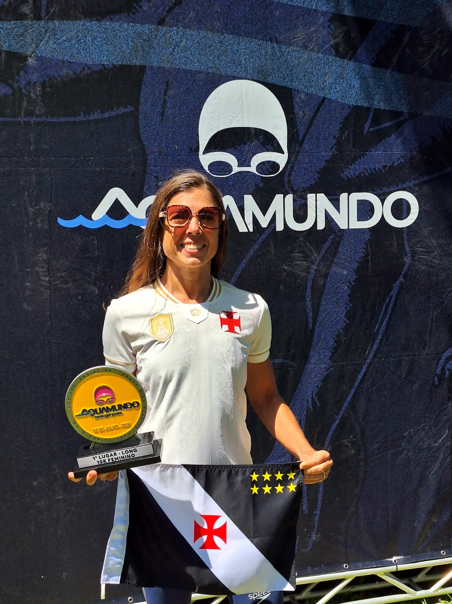 Gloria Raizer conquista o título geral no Desafio Aquamundo em Baraqueçaba