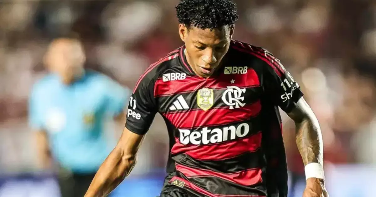 Gonzalo Plata reafirma compromisso com o Flamengo após negociação frustrada