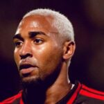 Gonzalo Plata retorna aos planos de Leonardo Jardim no Flamengo