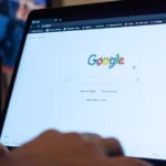 Google revela como o comportamento dos brasileiros moldou a busca global