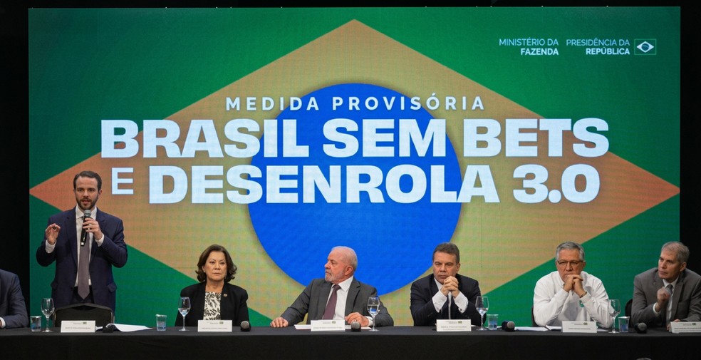 Governo federal decreta suspensão imediata de casas de apostas no Brasil