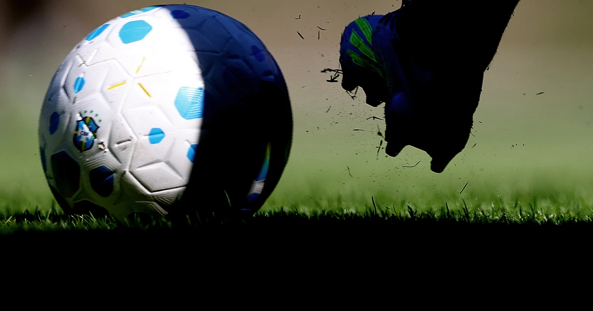 Governo Federal prepara plano de socorro bilionário para clubes de futebol após restrições a apostas