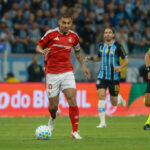 Grêmio domina o Internacional e abre vantagem no clássico Gre-nal