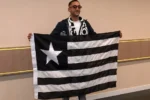 Hakim Ziyech desembarca no Rio de Janeiro e recebe recepção calorosa da torcida do Botafogo