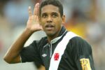 Henrique, ídolo do Vasco e autor de gol histórico, morre aos 49 anos