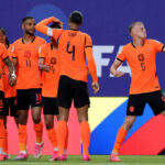Holanda inicia nova era sob comando de Xavi com mudanças na convocação