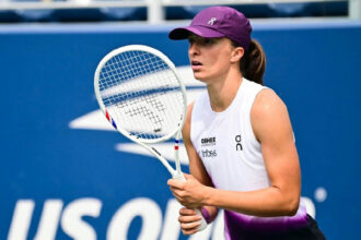 Iga Swiatek domina Nadia Podoroska e mantém série invicta em Grand Slams