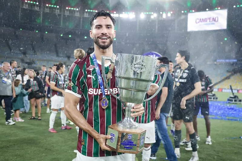 Impactos das bets no Fluminense e o futuro de Martinelli no mercado europeu