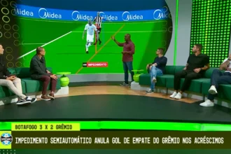 Impedimento semiautomático anula gol do Grêmio em decisão ajustada contra o Botafogo