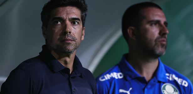 João Martins assume comando do Palmeiras em meio a suspensão de Abel Ferreira