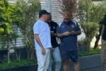 John Textor visita sede do Botafogo e destaca avanços no clube social