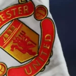 Joia da base do Manchester United solicita rescisão de contrato aos 15 anos