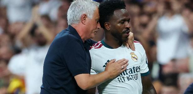 José Mourinho exalta evolução física de Vini Jr. no Real Madrid