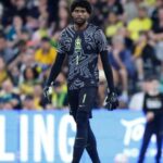Juca Kfouri questiona desempenho de Hugo Souza e pede novas oportunidades no gol
