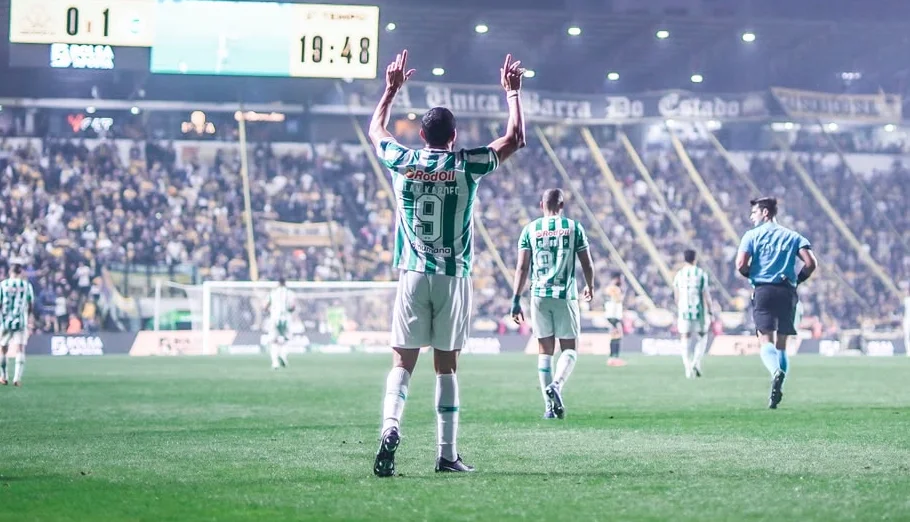 Juventude supera Criciúma fora de casa e dispara na liderança da Série B