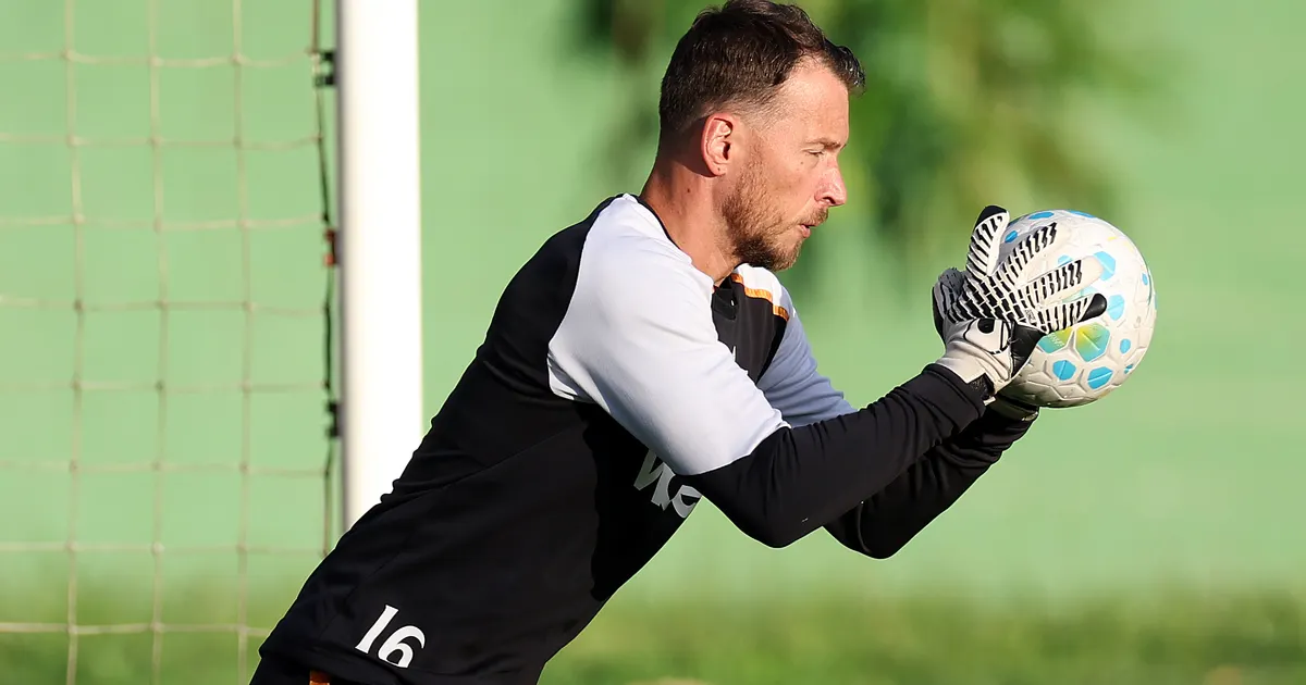 Juventus avalia contratação de Neto para suprir desfalque no gol